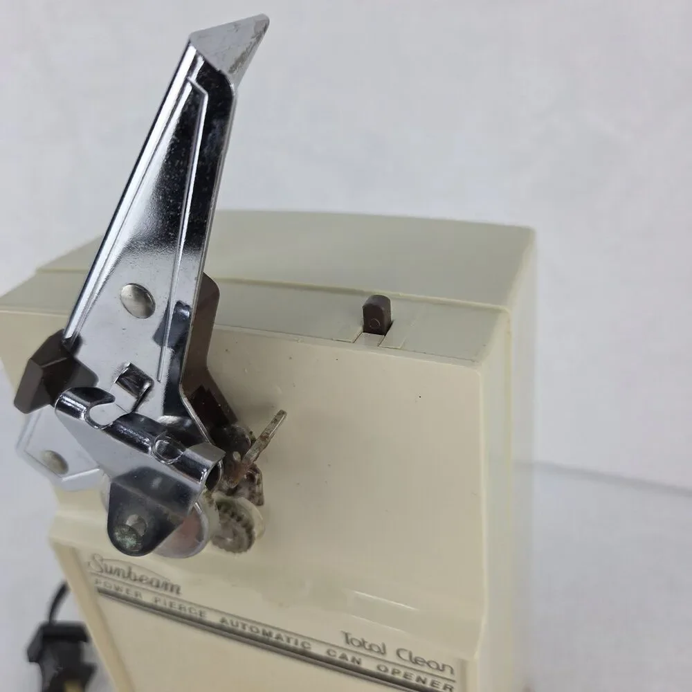 Vintage Sunbeam Total Clean Power Pierce Can Opener Cat No 05206 Tested Works